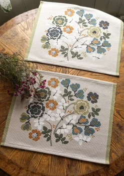 Gudrun Sjödén Tischset „Wild rose“ aus Bio-Baumwolle