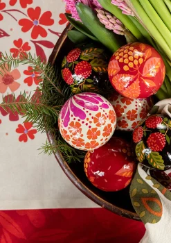 Gudrun Sjödén Weihnachtskugel „Gnistra“ aus Papiermaschee